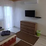 Konukevi Timbi Vendeghaz