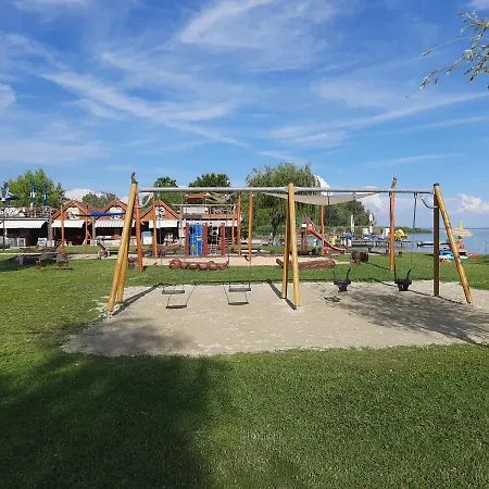 Timbi Vendeghaz בית הארחה פוניארצוושהג'