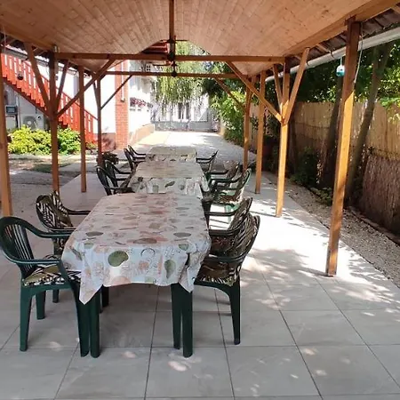 بيت ضيافة Timbi Vendeghaz فونيارتْسفاشغ