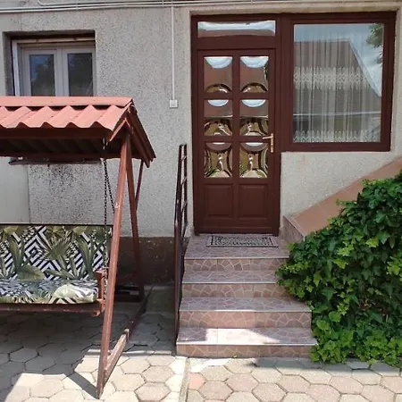 بيت ضيافة Timbi Vendeghaz