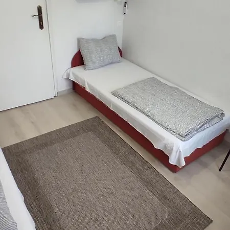 Timbi Vendeghaz Pensionat Vonyarcvashegy