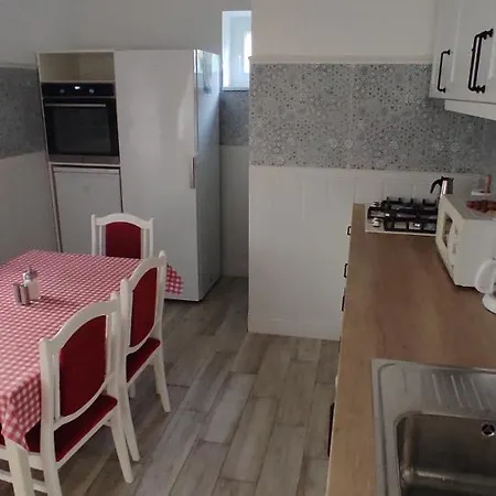 Timbi Vendeghaz Pensionat *