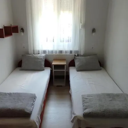 Pensionat Timbi Vendeghaz *