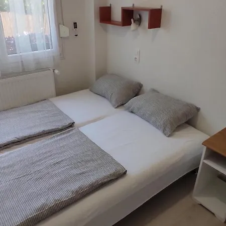 Timbi Vendeghaz * Vonyarcvashegy