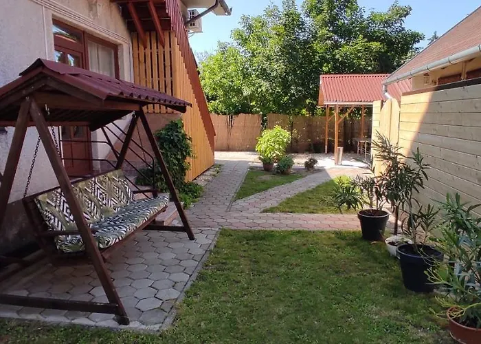 Timbi Vendeghaz פוניארצוושהג'