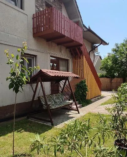 בית הארחה Timbi Vendeghaz פוניארצוושהג'