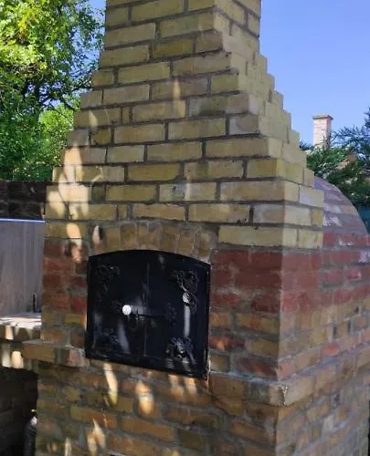 Timbi Vendeghaz בית הארחה