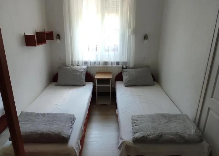 בית הארחה Timbi Vendeghaz *