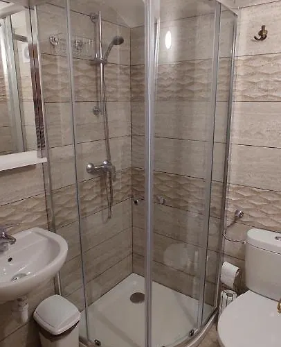 Timbi Vendeghaz פוניארצוושהג'