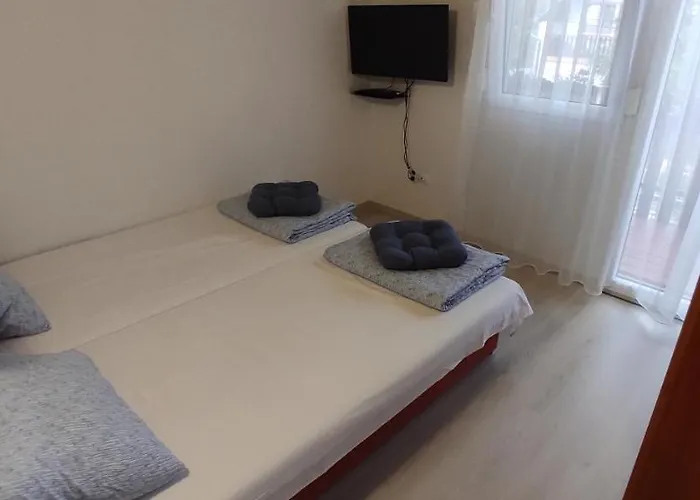 Timbi Vendeghaz בית הארחה פוניארצוושהג'